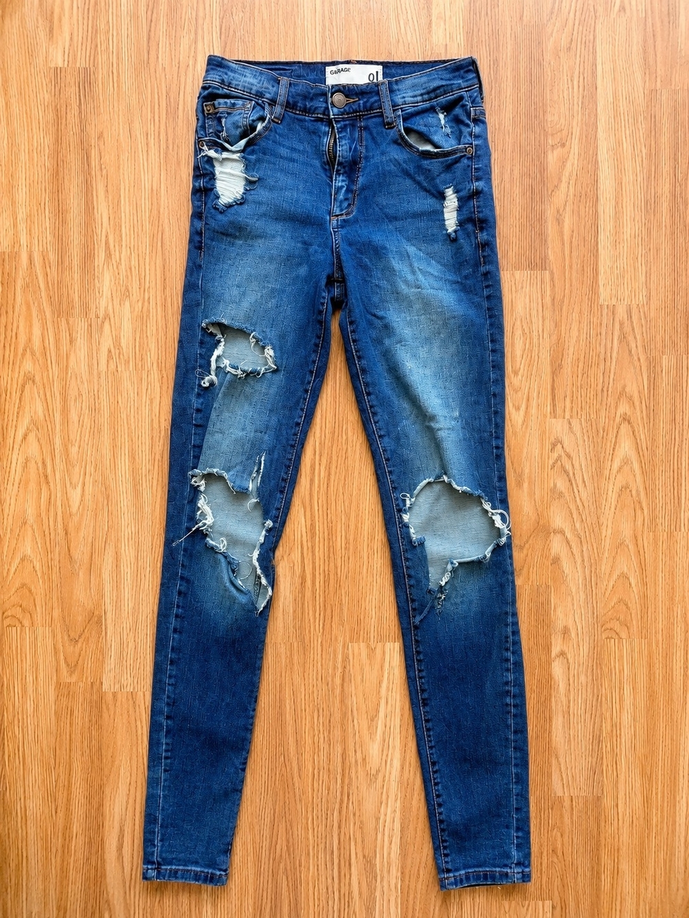Garage Women's Distressed Skinny Jeans - Dark Blue
